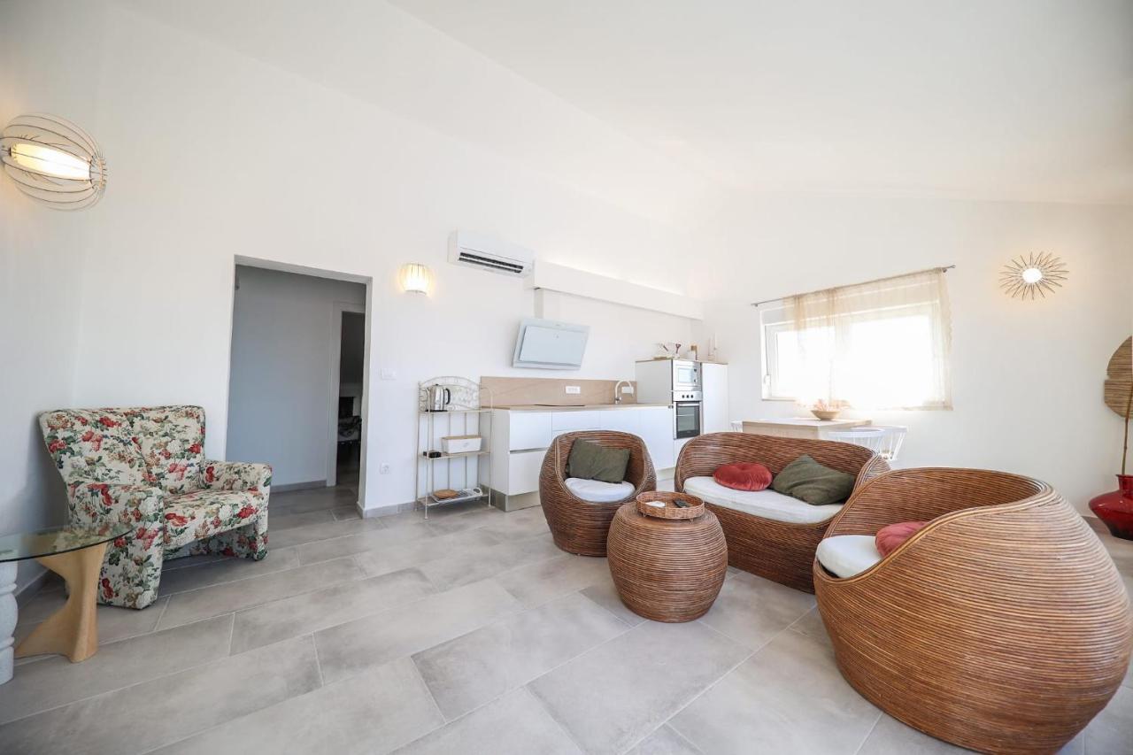 Apartment Rosso Zara Esterno foto